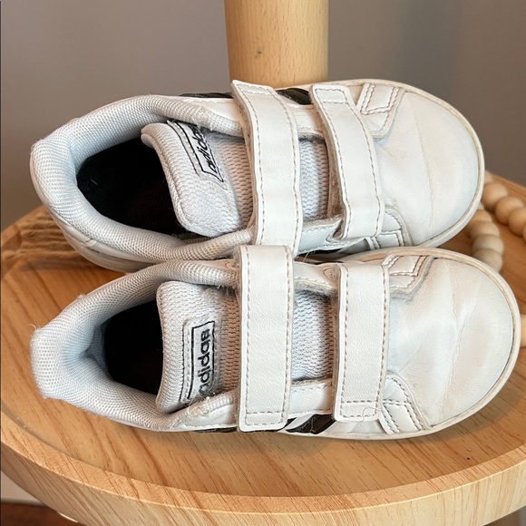 Adidas Kids Grand Court White Sneakers with Black Stripes Size 7 - Picture 5 of 8